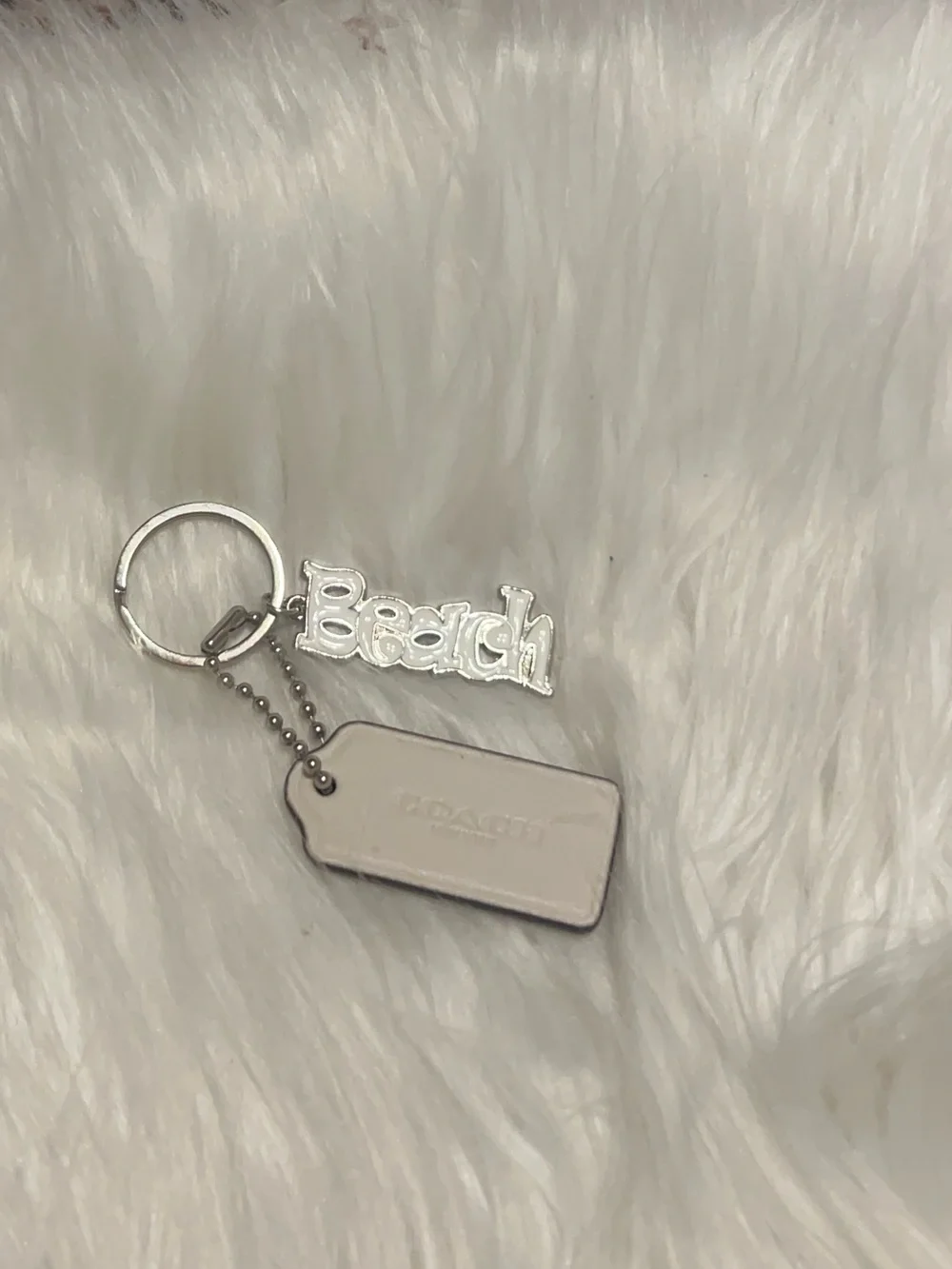 Coach  White Logo Tag  with unbranded Keychain